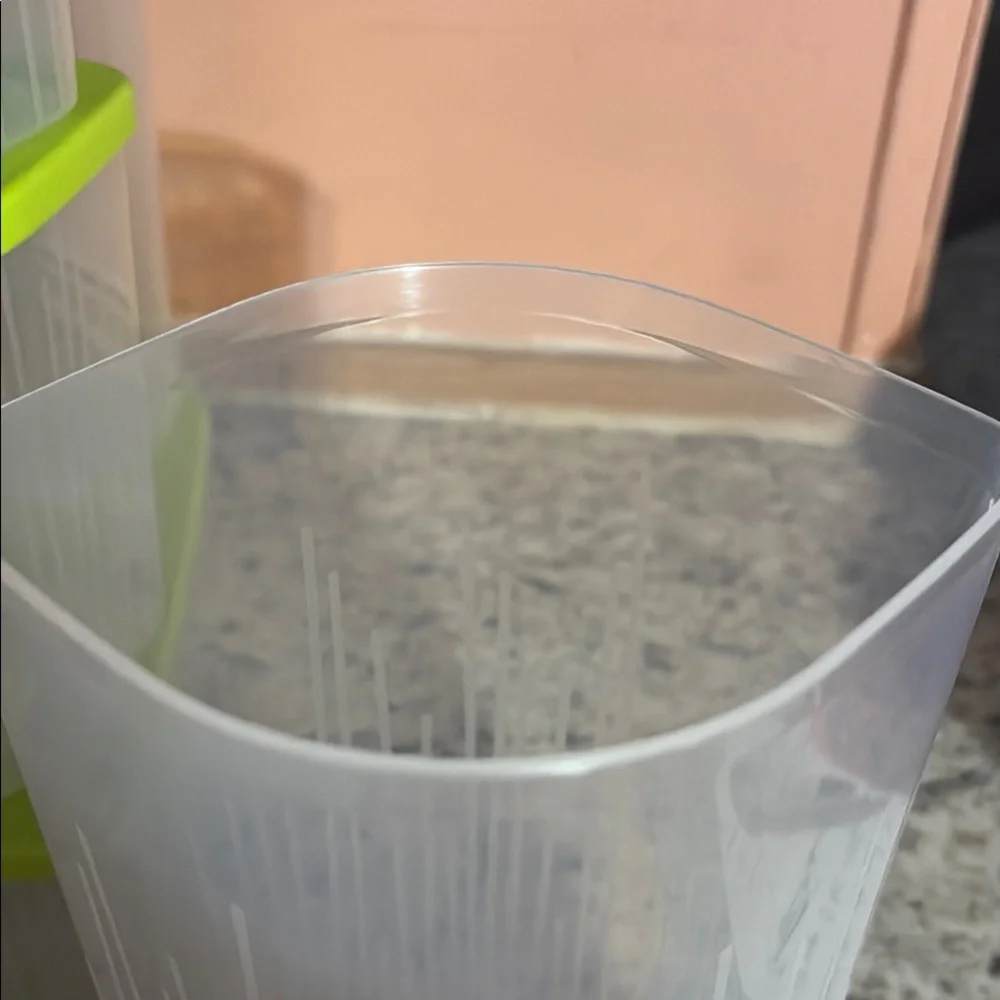 Colorful Stackable Kitchen Storage Containers - Picture 6 of 7